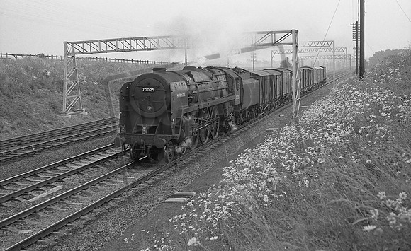 70025 1962-07-12 Ashton down FF
