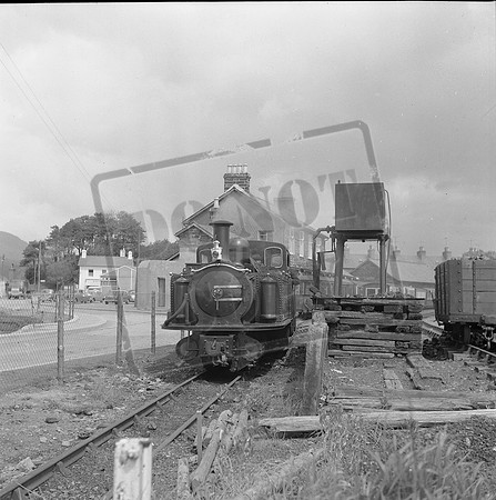 FR Earl of Merioneth 1968c Portmadoc Harbour Station-ROneg-JC30-031