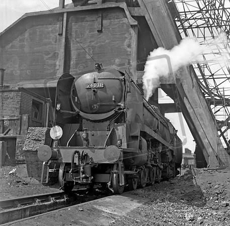 34031 1950s Nine Elms