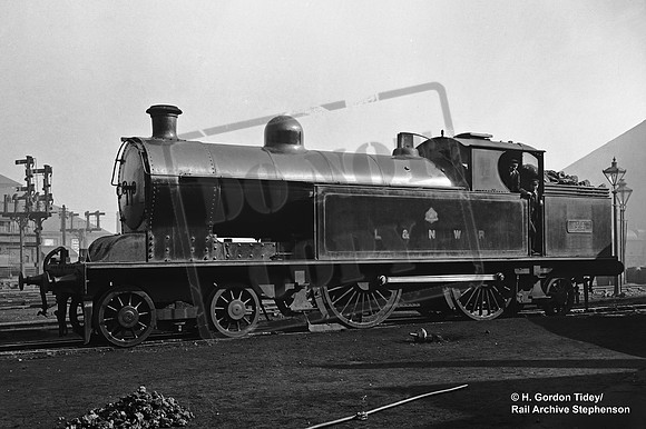 LNWR 44 1920c Camden
