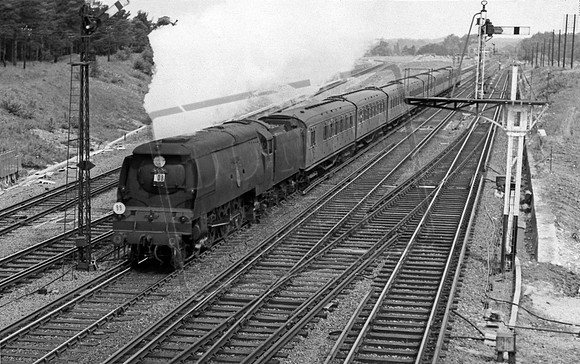 34070 1959-05-18 Petts Wood