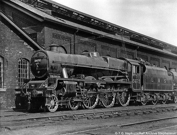 5672 1936 Derby shed